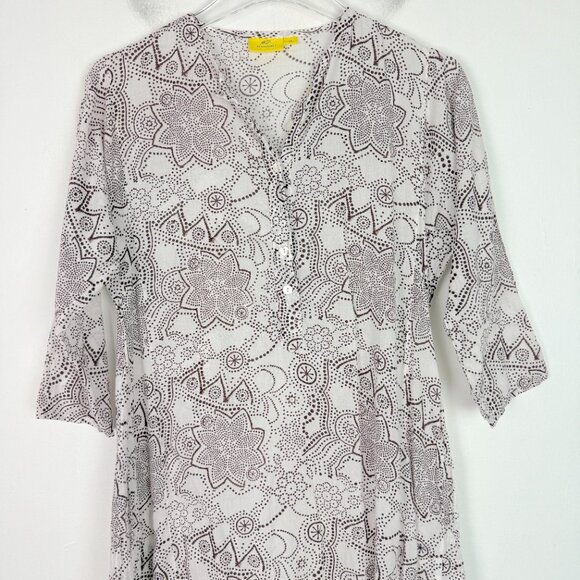 Roller Rabbit Printed 3/4 Sleeve Kurta Long Pockets White Brown Size XS EUC - Picture 2 of 12